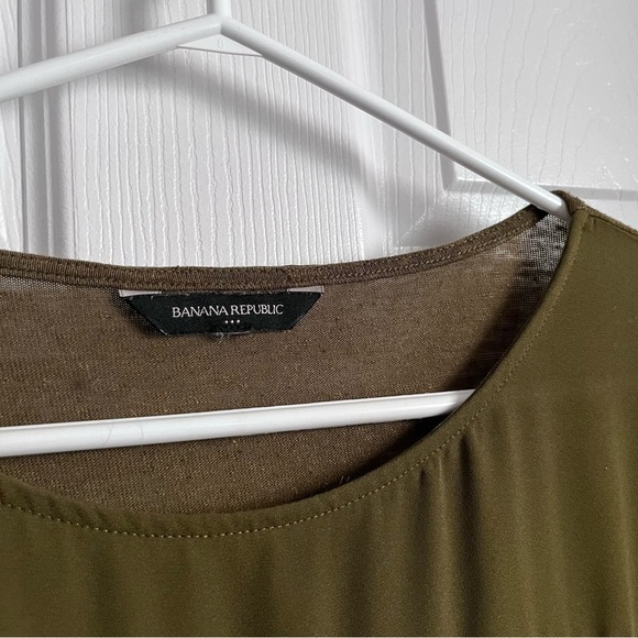 3/25$💥 Banana Republic blouse top green Women Large short sleeve crew neck tee - Picture 2 of 4